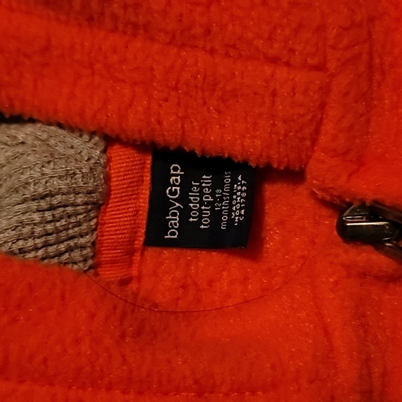 Gap Kids Toddler Orange Fleece Jacket 12-18m - Picture 2 of 2